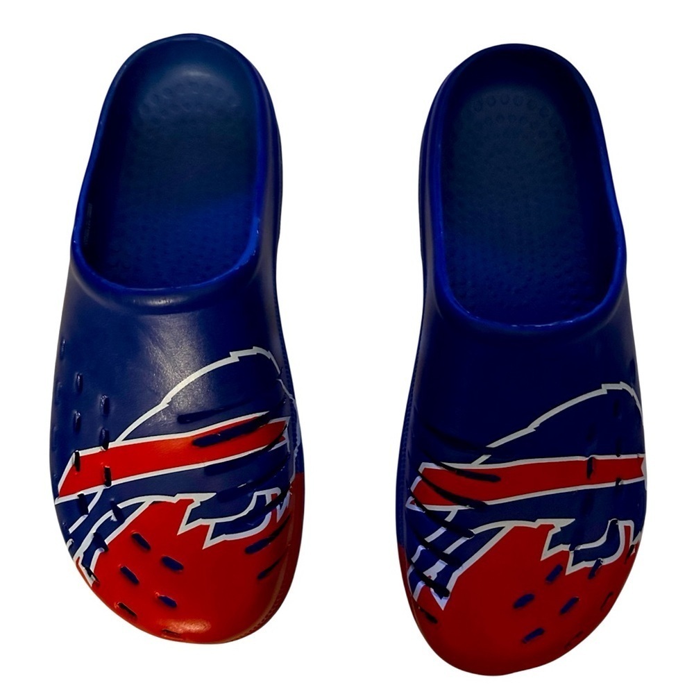 FOCO NFL Men's Buffalo Bills 2023 Colorblock Big Logo Clog